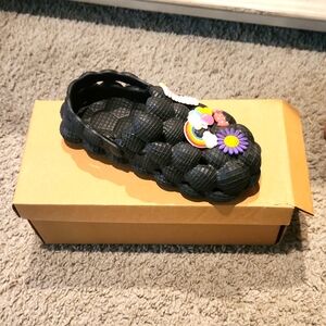 Black  bubble slides. Size 1 little girls. See pictures for details